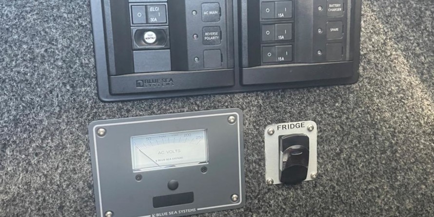 KingFisher 3025 Offshore