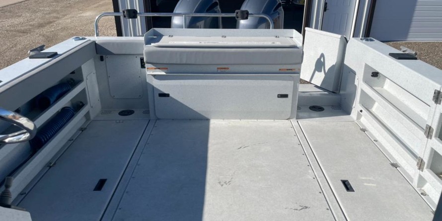 KingFisher 3025 Offshore