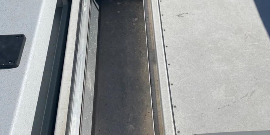 KingFisher 3025 Offshore