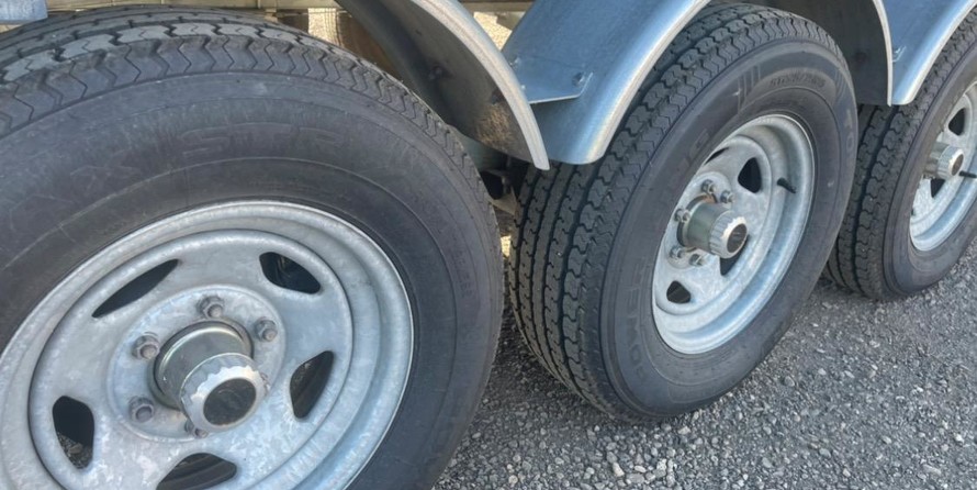 KingFisher 3025 Offshore