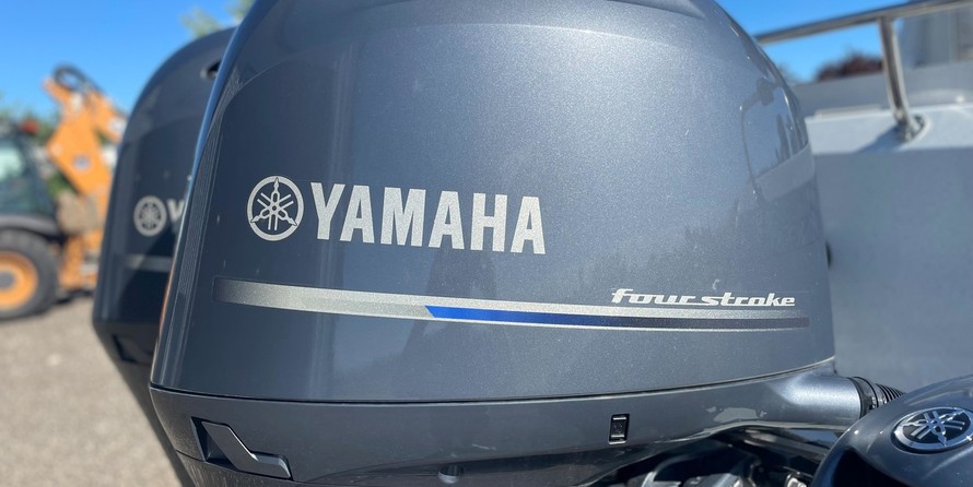 KingFisher 3025 Offshore