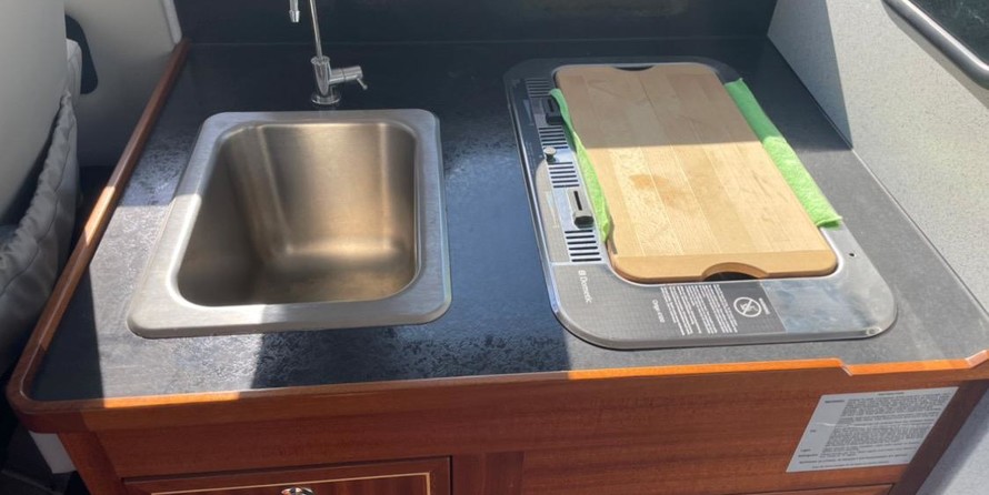 KingFisher 3025 Offshore