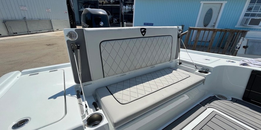 Barker boatworks 26