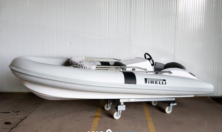 PIRELLI Speedboats J39