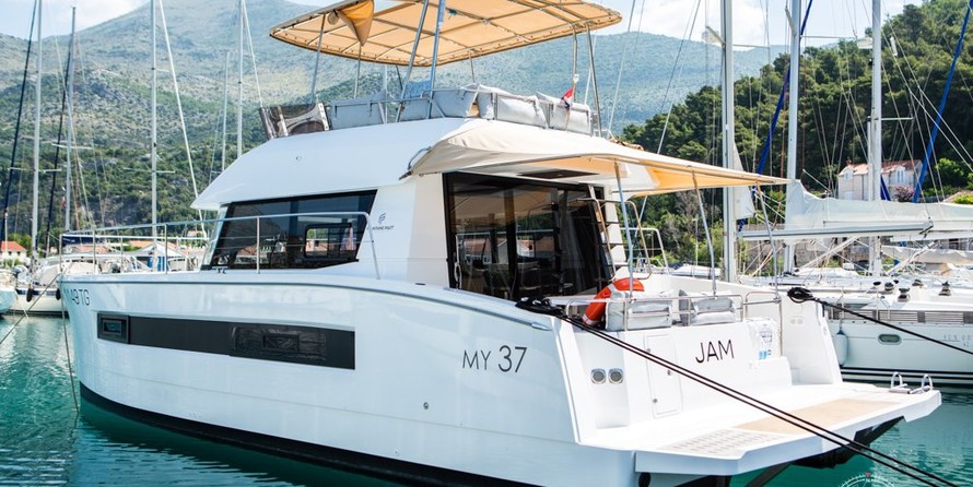 Fountaine Pajot MY 37
