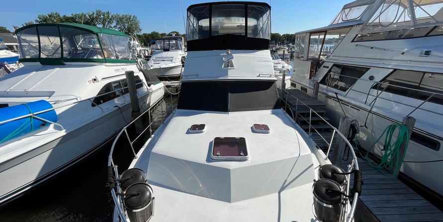 Carver 36 Aft Cabin Motoryacht