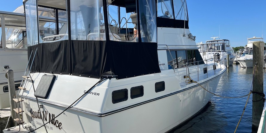 Carver 36 Aft Cabin Motoryacht