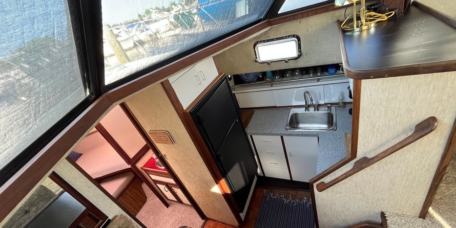 Carver 36 Aft Cabin Motoryacht