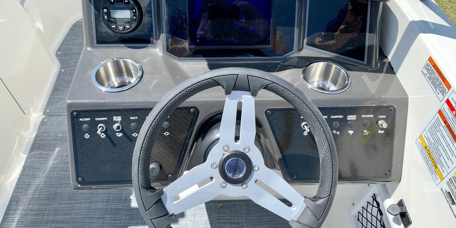 Bayliner VR6 BOWRIDER