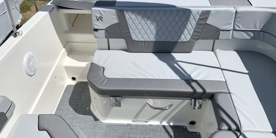 Bayliner VR6 BOWRIDER