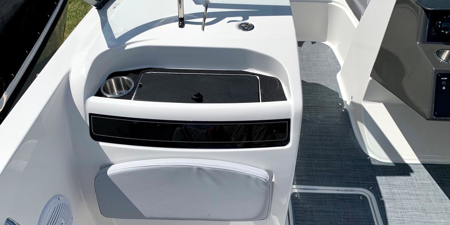 Bayliner VR6 BOWRIDER