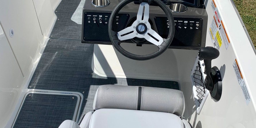 Bayliner VR6 BOWRIDER