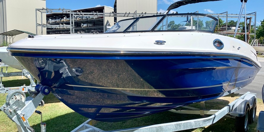 Bayliner VR6 BOWRIDER