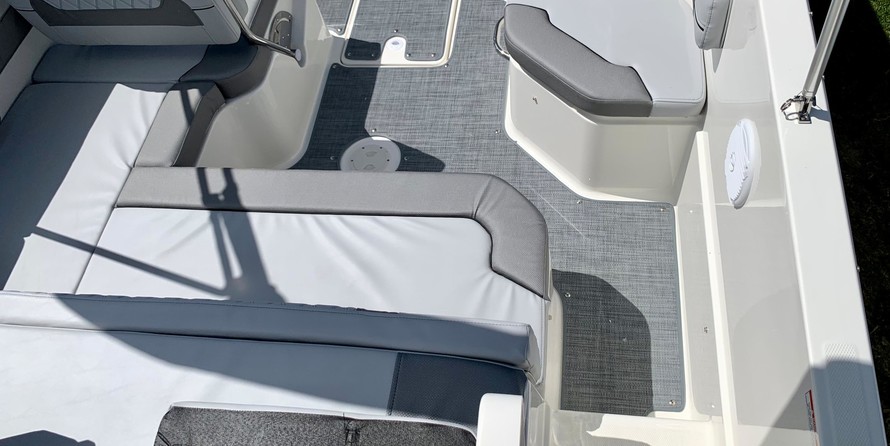 Bayliner VR6 BOWRIDER