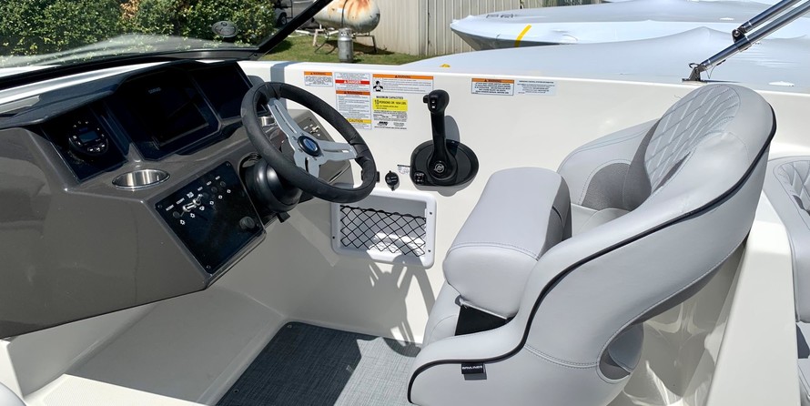 Bayliner VR6 BOWRIDER