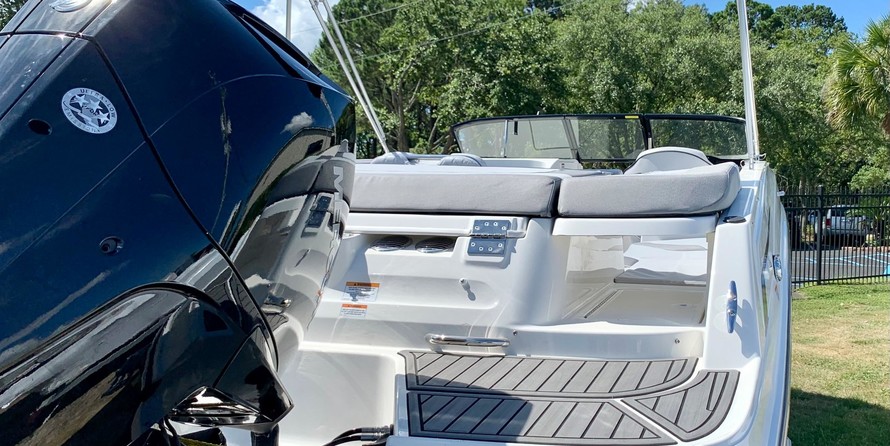 Bayliner VR6 BOWRIDER