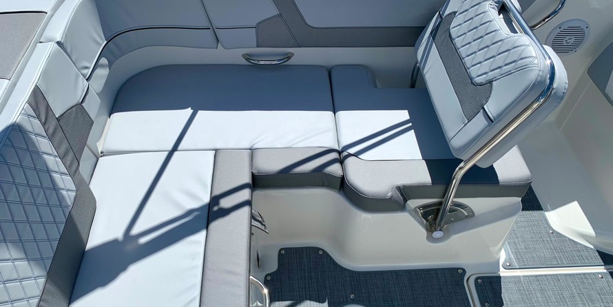 Bayliner VR6 BOWRIDER