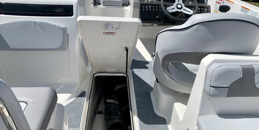 Bayliner VR6 BOWRIDER