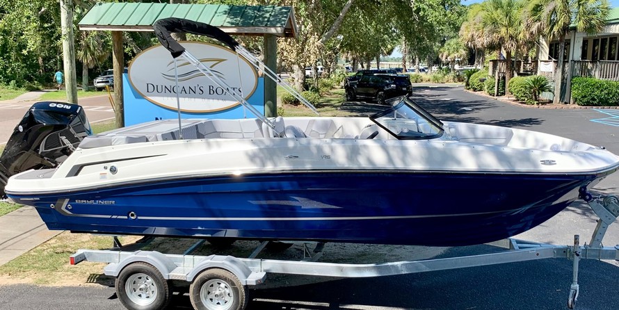 Bayliner VR6 BOWRIDER