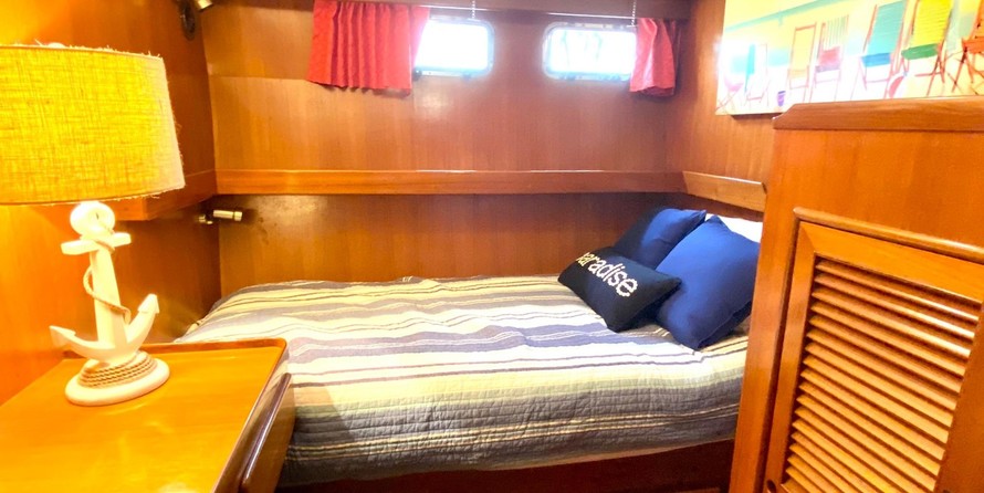 Marine Trader 47 Sundeck