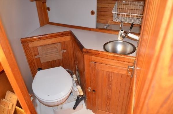 Freedom 40 cat ketch