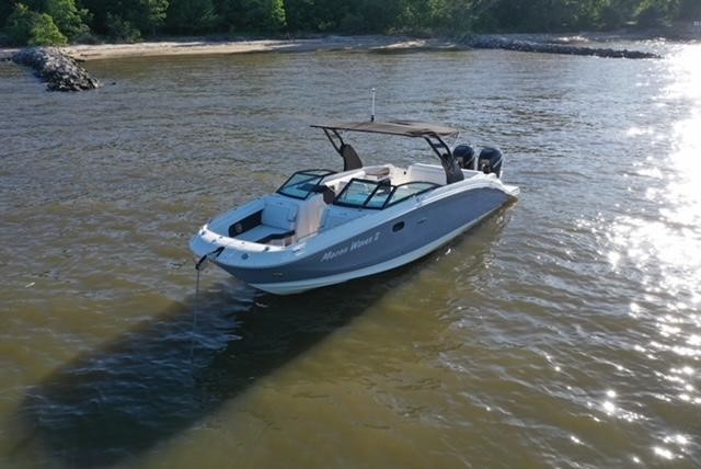 Sea Ray SDX 290 Outboard