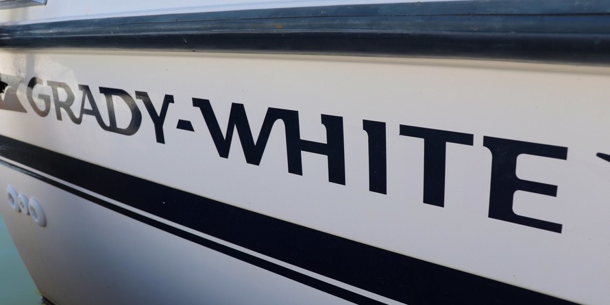 Grady-White Gulfstream 232