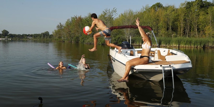 Starcraft Marine MDX OB 211 E