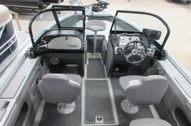 Smoker Craft Legacy Ultima 182