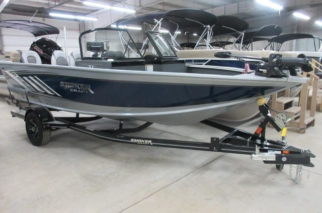 Smoker Craft Legacy Ultima 182