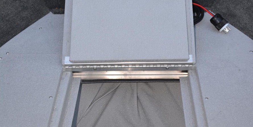 Smoker Craft Legacy Ultima 182