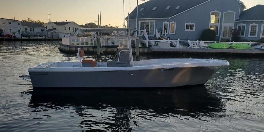 True World Marine 24