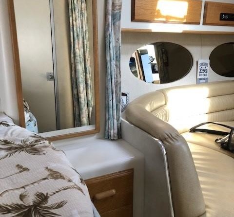 Sea Ray 370 Sundancer