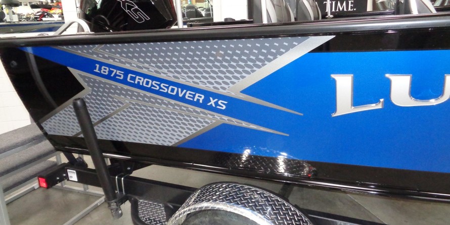 Lund Boats 1875 Crossover XS