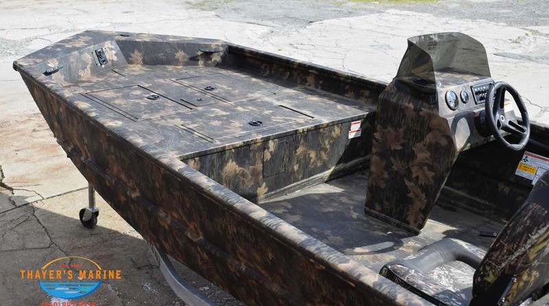 Lund Boats Predator 1760