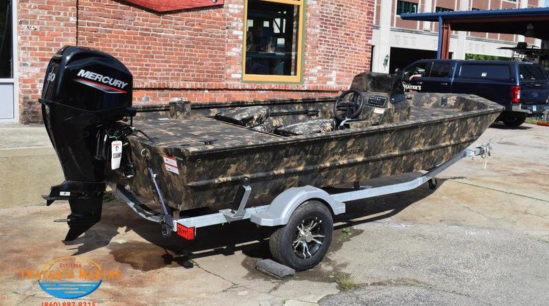 Lund Boats Predator 1760