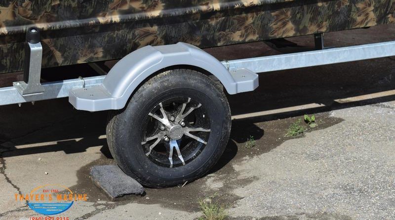 Lund Boats Predator 1760