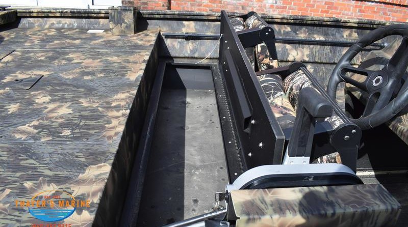 Lund Boats Predator 1760