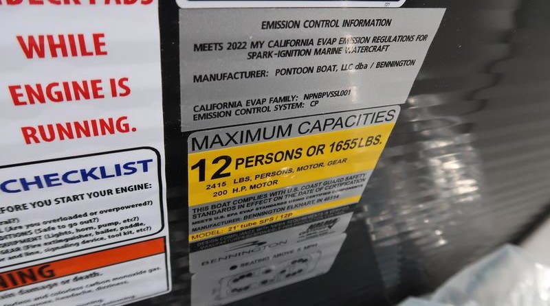 Bennington 22 LSR SPS