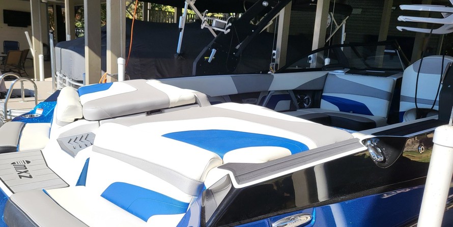 Malibu Wakesetter 22 MXZ