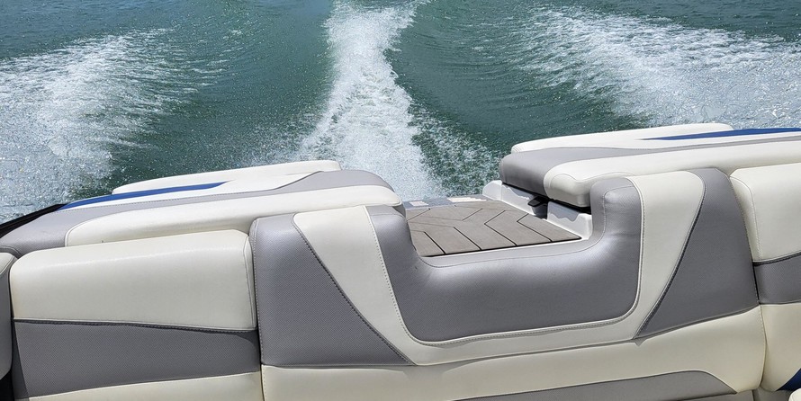 Malibu Wakesetter 22 MXZ