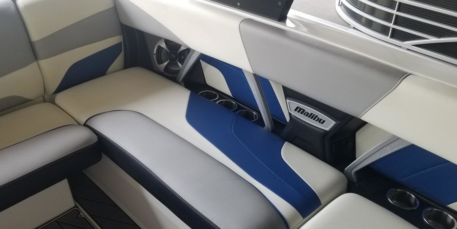 Malibu Wakesetter 22 MXZ