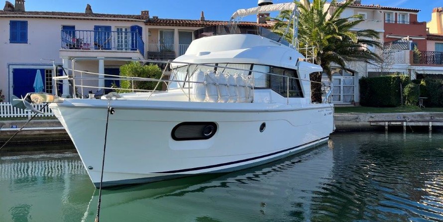 Beneteau Swift Trawler 35
