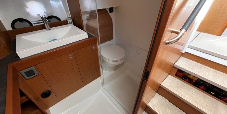 Beneteau Swift Trawler 35