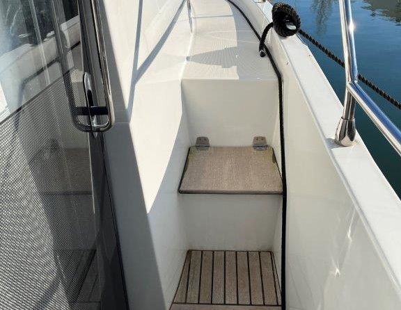 Beneteau Swift Trawler 35