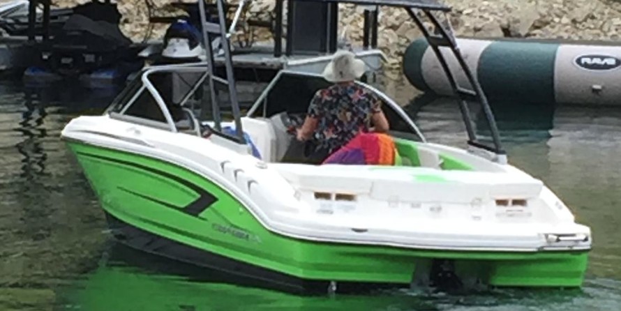 Chaparral 19 H2O Sport