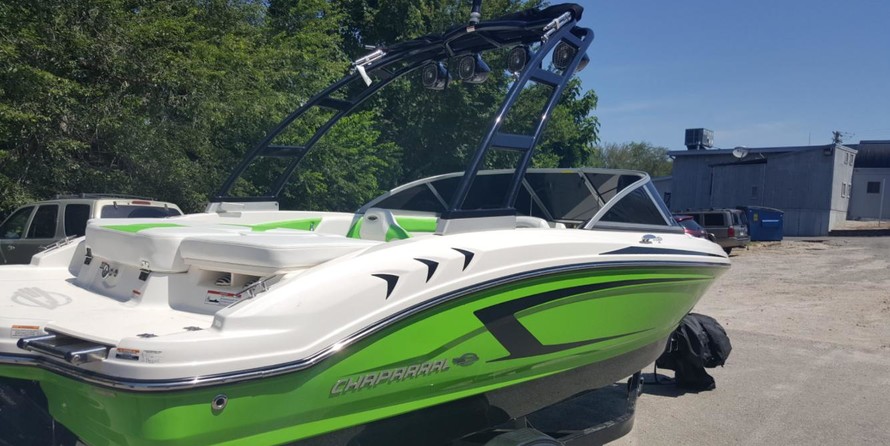 Chaparral 19 H2O Sport