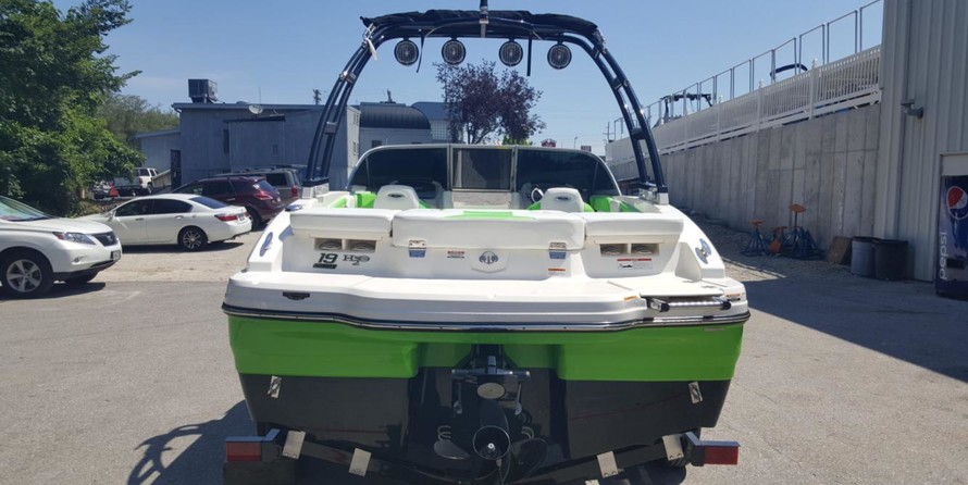 Chaparral 19 H2O Sport