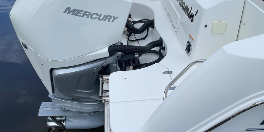 Boston Whaler 315 Conquest