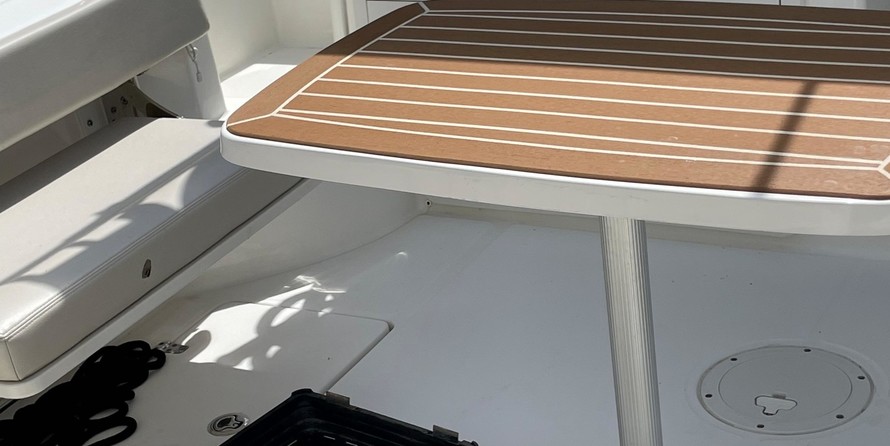 Boston Whaler 315 Conquest